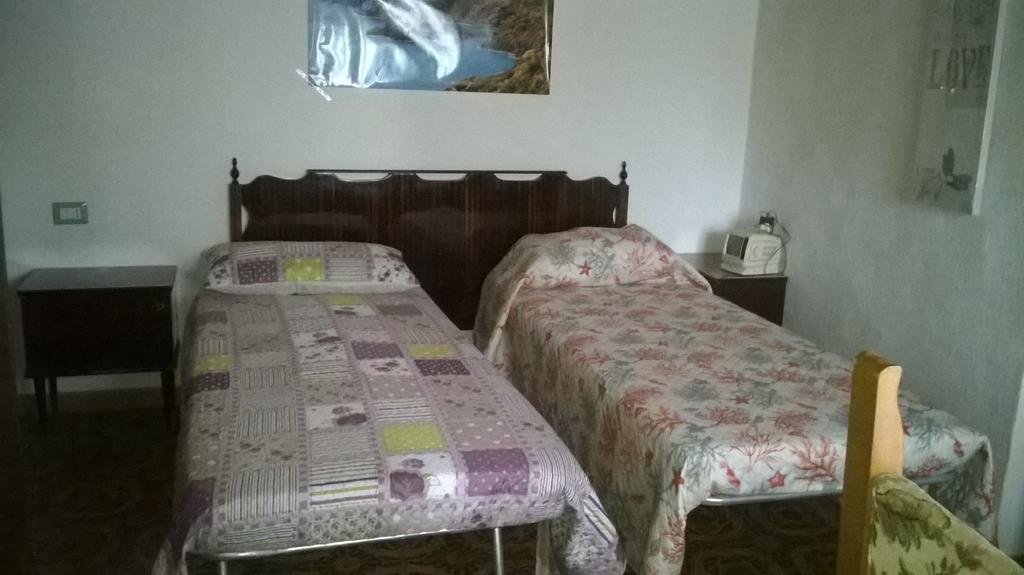 Sardinia Eco Vegan House Bed & Breakfast Zeddiani ภายนอก รูปภาพ