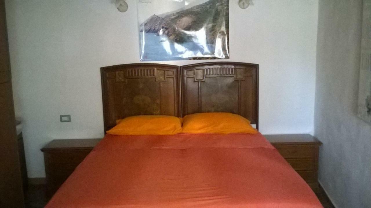 Sardinia Eco Vegan House Bed & Breakfast Zeddiani ภายนอก รูปภาพ